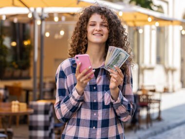 Best ways to borrow a small amount of money